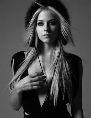 20080912230448-avril-lavigne-seconoce-a-si-misma.jpg