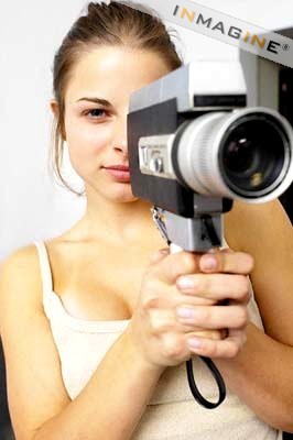 20080930134320-chica-grabando.jpg