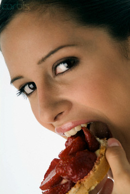 20081122123956-mujer-comiendo-gofre.jpg