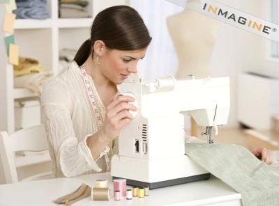 20081216223529-mujer-cosiendo.jpg